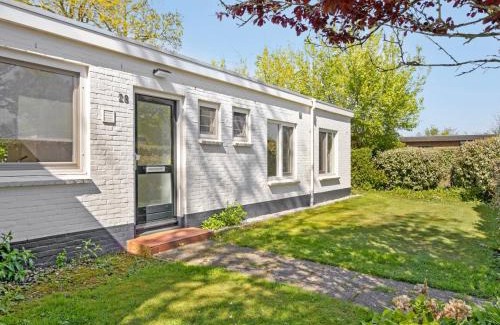 Groot Valkenisse Casa | Holiday Home in Biggekerke near Seabeach, cleaning included