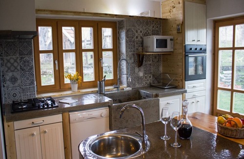 Presika Casa | Casa en Bunjevci con Sauna y Jardín