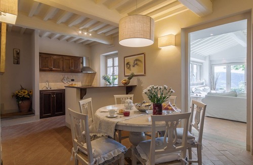 Pieve di Chio Casa | Casa en Cortona con Piscina y Jardín