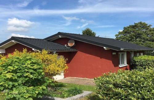 Daun Casa | Holiday home in Daun with swimming pool