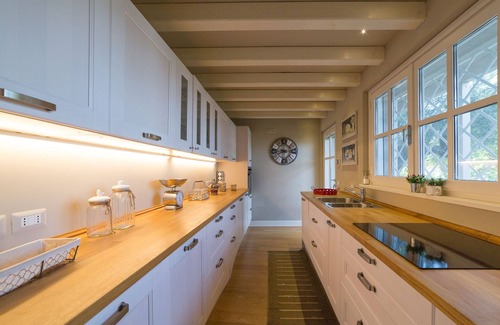 San Feliciano Villa | Casa en Magione con Vista al Lago y Piscina