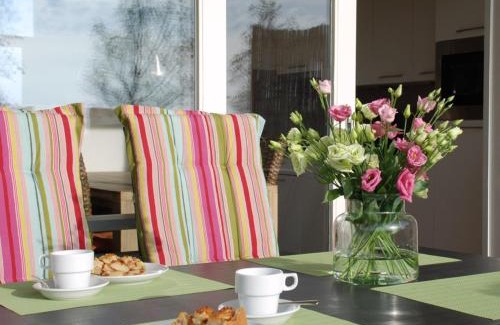 Kamperland Casa | Holiday Home in Kamperland near Beach