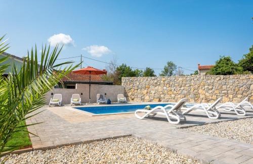 Kapelica Casa | Holiday home in Labin with private pool