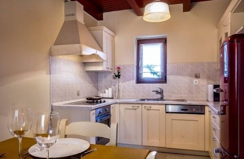 Loborika Chalet De Esquí | Casa de vacaciones en Loborika con Terraza, Acondicionador, WIFI, Lavadora (3642-1)