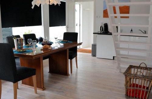 Municipality of Noordwijk Casa | Holiday Home in Noordwijkerhout by Lake