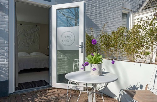 Oostkapelle Casa | Holiday Home in Oostkapelle Near the Beach