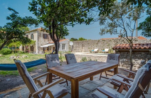 Mali Losinj Casa | Casa en Osor cerca de playa de arena