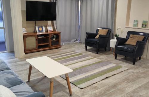 Papamoa Beach Casa | Holiday Home in Papamoa