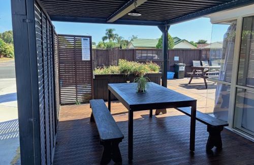 Papamoa Beach Casa | Holiday Home in Papamoa