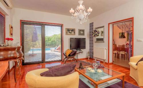 Podstrana Villa | Holiday home in Podstrana 7300