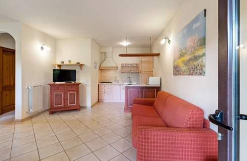 Sorano Apartamento | Casa Vacacional en Sorano con Piscina