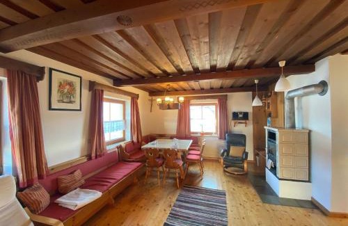 Sankt Koloman Casa | Holiday Home in St Koloman near Salzburg