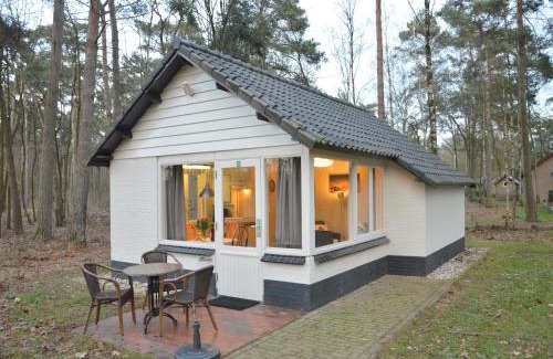 Stramproy Casa | Holiday Home in Stramproy with Garden, cleaning included