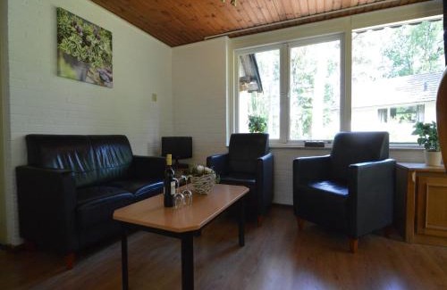 Stramproy Casa | Holiday Home in Stramproy near Nature Reserve, cleaning included