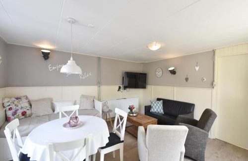 t Zand Casa | Holiday home in surroundings nearby the coast, cleaning included