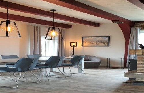 Den Hoorn Casa | Holiday Home in Texel near Sandy Beaches