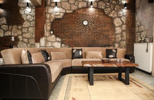 Pavliani Casa | Holiday Home in the Center of the Village