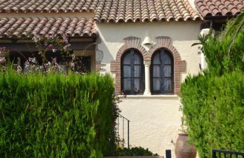 Torroella de Montgri Casa | Holiday Home in Torre Gran near Beach