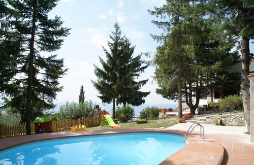 Casenuove Apartamento | Encantadora casa de campo con piscina panorámica