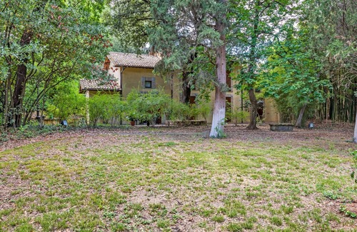 Perugia Apartamento | Holiday Home in Umbria With Pool