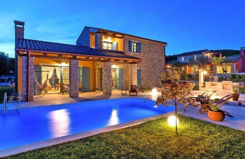 Vardica Villa | 150 m² Villa ∙ 3 habitaciones ∙ 4 personas