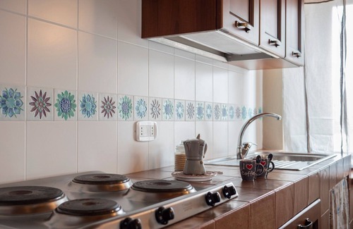 Mombaroccio Casa | Holiday Home in Villagrande Near Pool & Beach
