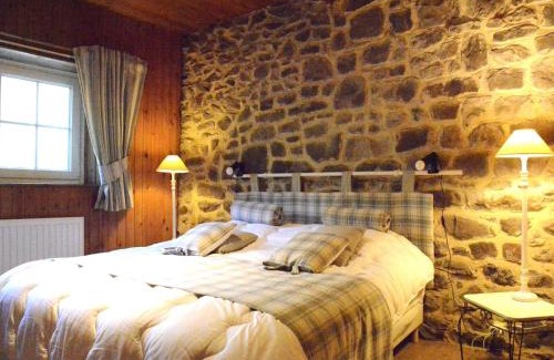 Grandham Casa | Holiday home in Viroinval with sauna