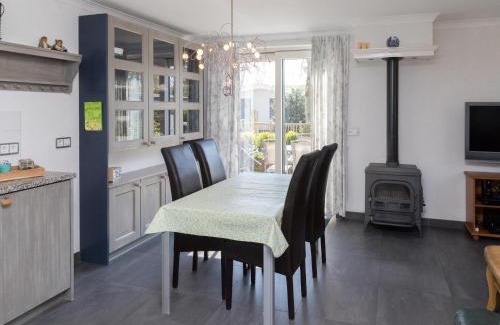 Baarland Casa | Holiday Home in Zeeland near the Beach