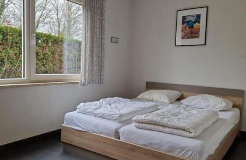 Baarland Casa | Holiday Home in Zeeland near the Beach