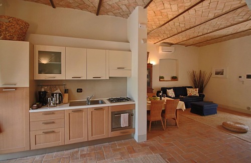 Foligno Casa | Casa Vacacional Foligno con Piscina y Jardín