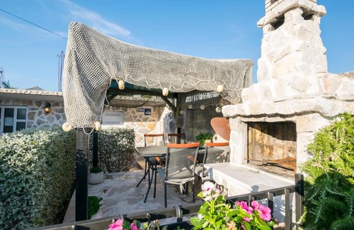 Krapanj Casa | Holiday Home Ivana