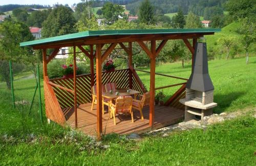 Jesenny Casa | Holiday Home Jesenný by Interhome