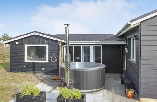 Lokken Casa | Holiday Home Jespar - 300m from the sea by Interhome