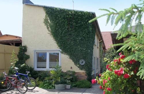 Garz/Rugen Casa | Holiday Home Kaiser by Interhome