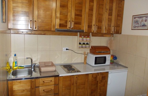 Lezimir Cama Y Desayuno | Holiday Home Karalic