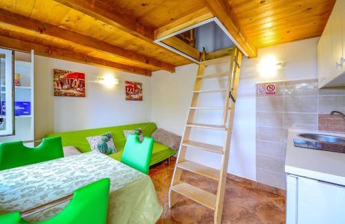 Opric Casa | Holiday Home Karolina by Interhome