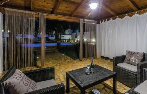 Kastelir Casa | Holiday Home Kastelir Iix