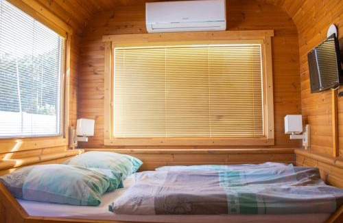 Hradec Kralove Casa | Holiday Home Kemp Stříbrný rybník-5 by Interhome