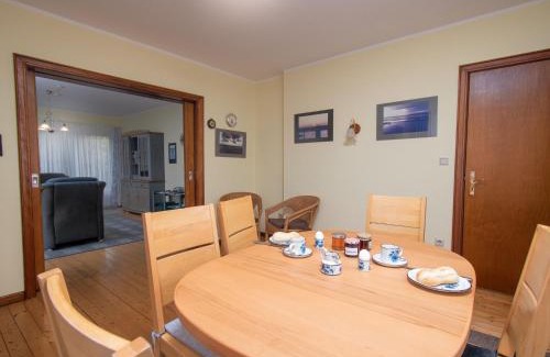 Norden Casa | Holiday Home Kleen by Interhome