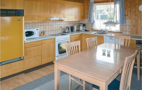 Faldsled Casa | Holiday Home Klintebakkevej Millinge X
