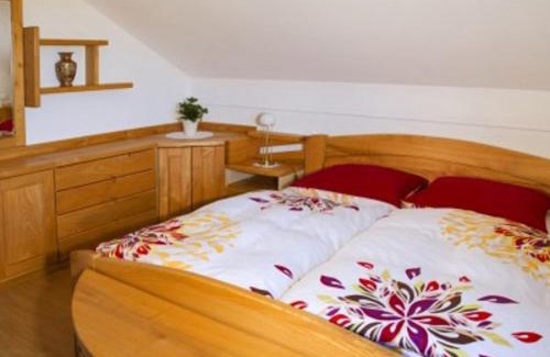 Cabar Casa | Holiday Home Kozji Vrh with Sauna and Views