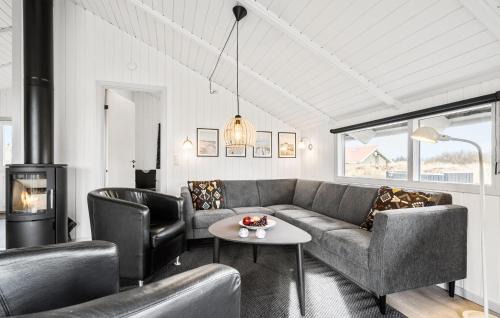 Haurvig Casa | Holiday Home Kr Madsens Vej Hvide Sande Denm