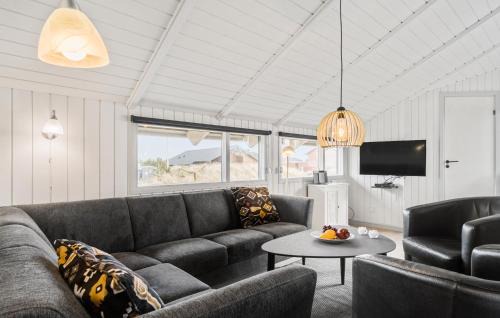 Haurvig Casa | Holiday Home Kr Madsens Vej Hvide Sande Denm
