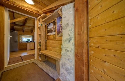 Choranche Casa | Casa de vacaciones 'L' Echappée En Vercors' con vistas al lago, terraza privada y Wi-Fi