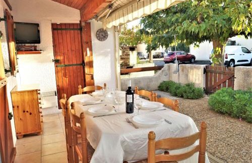 Les Ayguades Casa | Holiday Home L'Hacienda by Interhome