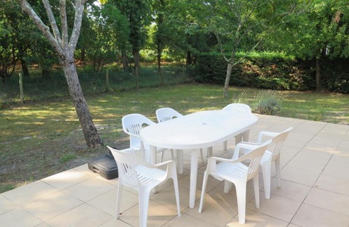 Hourtin Casa | Holiday Home L'Orée du Bois - HUT100 by Interhome