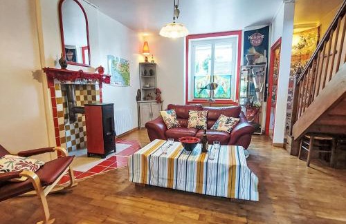 Plerin Casa | Holiday Home L'Oté rouge by Interhome