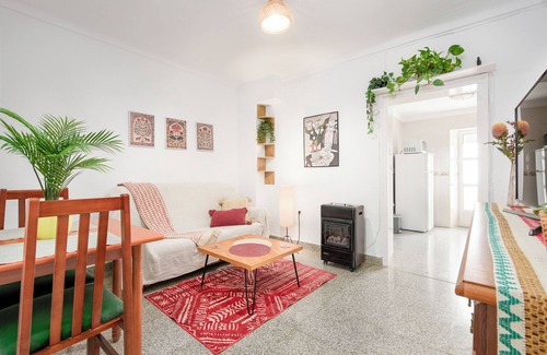 Gaucín Apartamento | Casa de vacaciones 'La Casa De Eva' con vistas a la montaña, terraza compartida y Wi-Fi