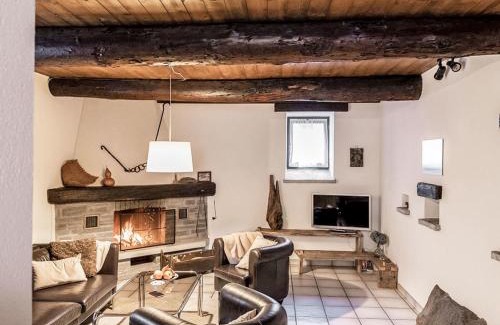Gerra Verzasca Casa | Holiday Home La Formighera by Interhome