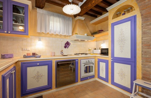 Gambassi Terme Casa | Casa de vacaciones 'La Casina Di Borgo Mommialla' con piscina compartida, Wi-Fi y aire acondicionado